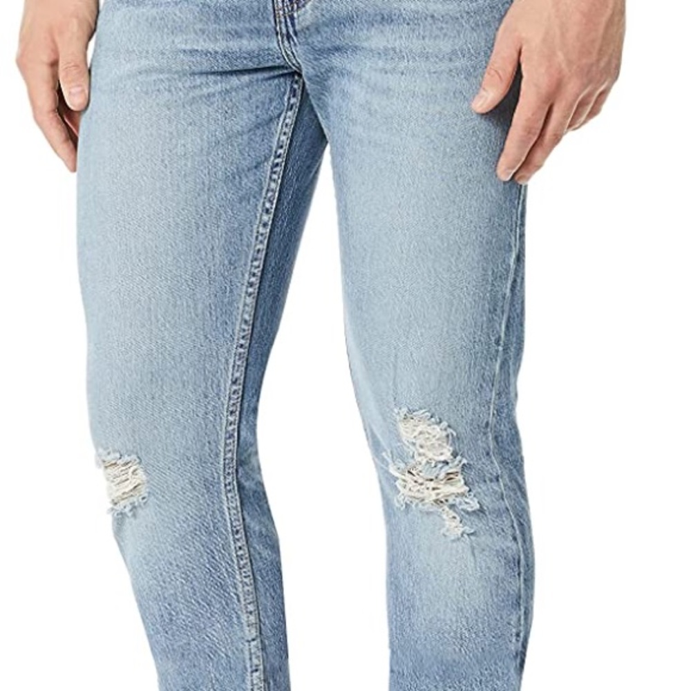 Levi’s Men’s 512 slim taper 30x30 used Brass Destructed